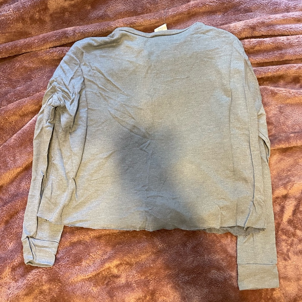 Distressed Sweater - Picture 3 of 3